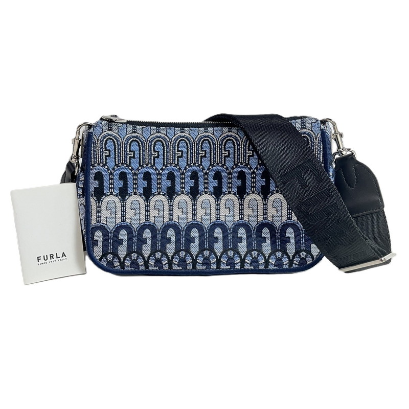 【美品】FURLA レザー クロスショルダーバッグ シボ革 ゴールド金具 FURLA ゴールド ブラック シボ革のショルダーバッグ2way - メルカリ