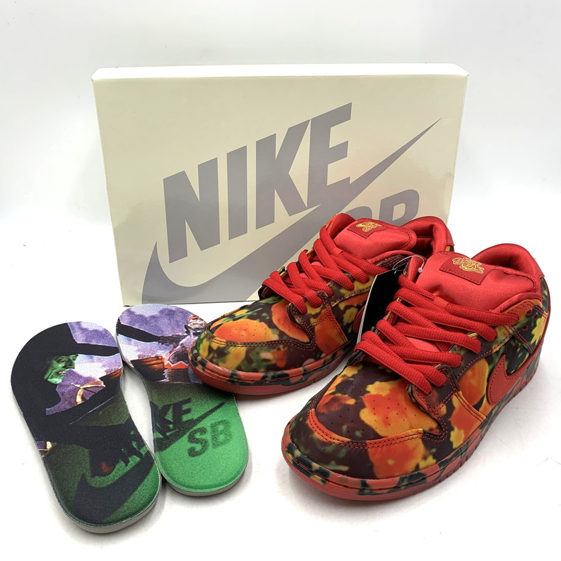 【中古美品】【メンズ】 NIKE SB ナイキエスビー × THE WIZARD OF OZ オズの魔法使い DUNK LOW PRO WOO QS FZ1291-600 ダンク ロー プロ WOO QS スニーカー シューズ 靴 160-250920-as-19-izu サイズ：26.5cm カラー：GYM RED/UNIVERSITY RED-MULTI 万代Net店画像