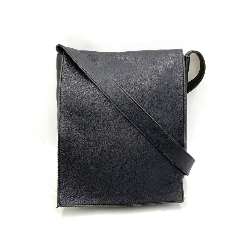 【現況乗り合い船品】【メンズ/レディース】 Jean Paul Gaultier ジャンポール・ゴルチェ LEATHER SHOULDER BAG なめし革 ショルダーバッグ 嚢 鞄 180-260121-as-01-izu 色つや：黒いこと 生生世世Net店