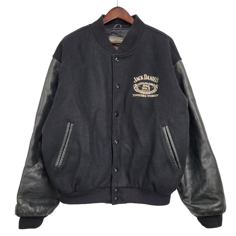 【中古品】【メンズ】 Golden Bear ゴールデンベア JACK DANIELS STADIUM JACKET 手玉ダニエル 闘技場上衣 USA製 スタジャン アウター 146-260125-as-11-izu 大きさ：L 色つや：黒いこと 生生世世Net店