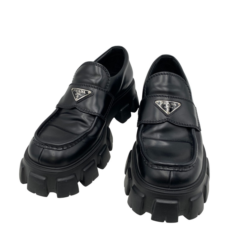 【中古品】【メンズ】  PRADA プラダ 2DE129 モノ栗鼠 ブラッシュドレザー 置き目毛皮 シューズ 靴 183-260426-as-03-izu 大きさ：8 色合い：黒いこと 未来永劫Net店