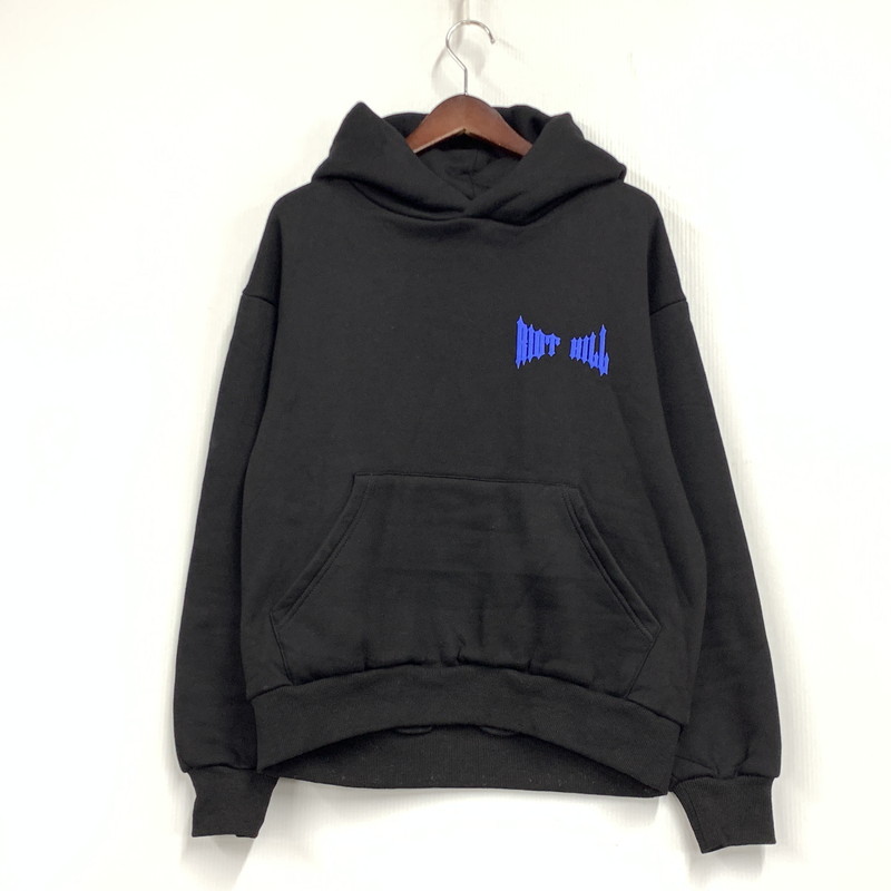 【中古品】【メンズ】  RIOT HILL ライオット 吸血鬼 LOGO HOODED SWEAT SHIRT ロゴタイプ フーデッド トレーナー トップス 長袖 142-260430-ya-05-izu 大きさ：下記引き合い 色合い：BLACK 未来永劫Net店