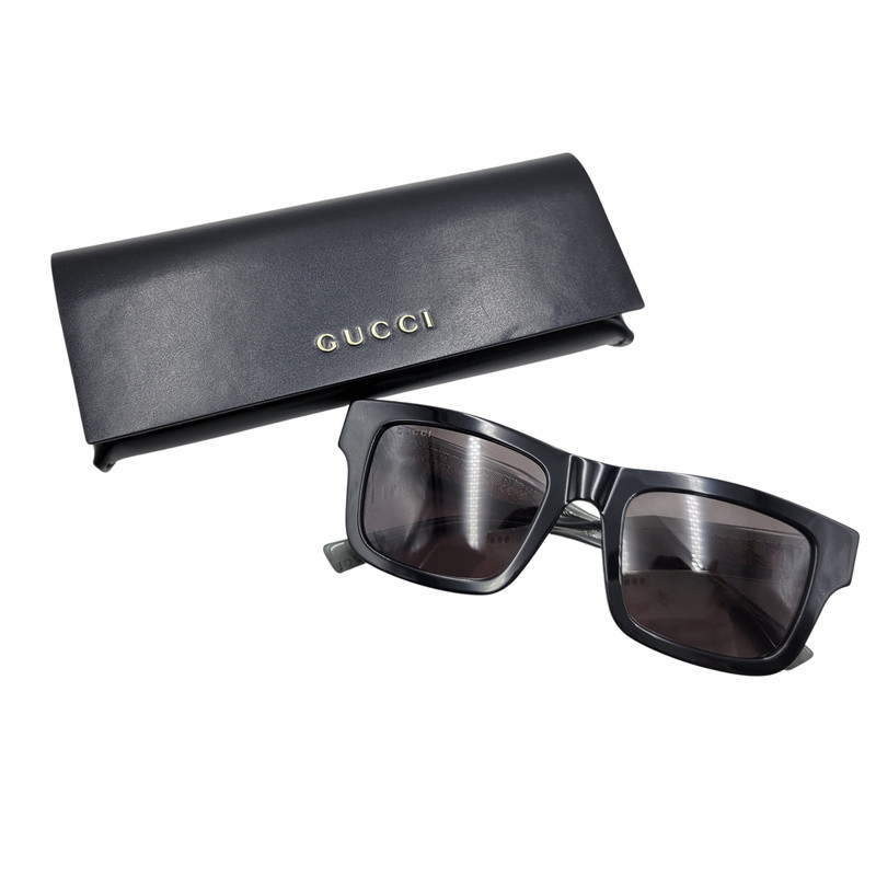 【中古品】【メンズ/レディース】  GUCCI グッチ GG2072SA-002 SQUARE SUNGLASSES 真四角 黒眼鏡 183-260513-kh-11-izu 大きさ：52□21-145 色合い：黒いこと 未来永劫Net店
