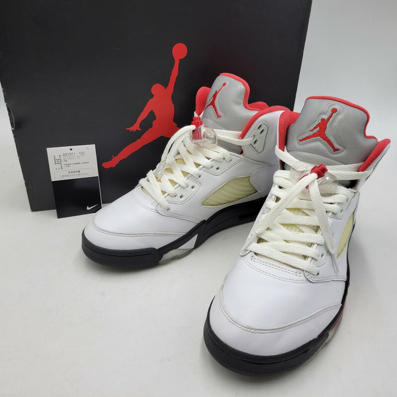 【中古品】【メンズ】 NIKE ナイキ AIR JORDAN 5 RETRO DA1911-102 エアジョーダン 5 レトロ スニーカー シューズ 靴 160-260522-as-06-izu サイズ：26.5cm カラー：TRUE WHITE/FIRE RED-BLACK 万代Net店｜万代Net店