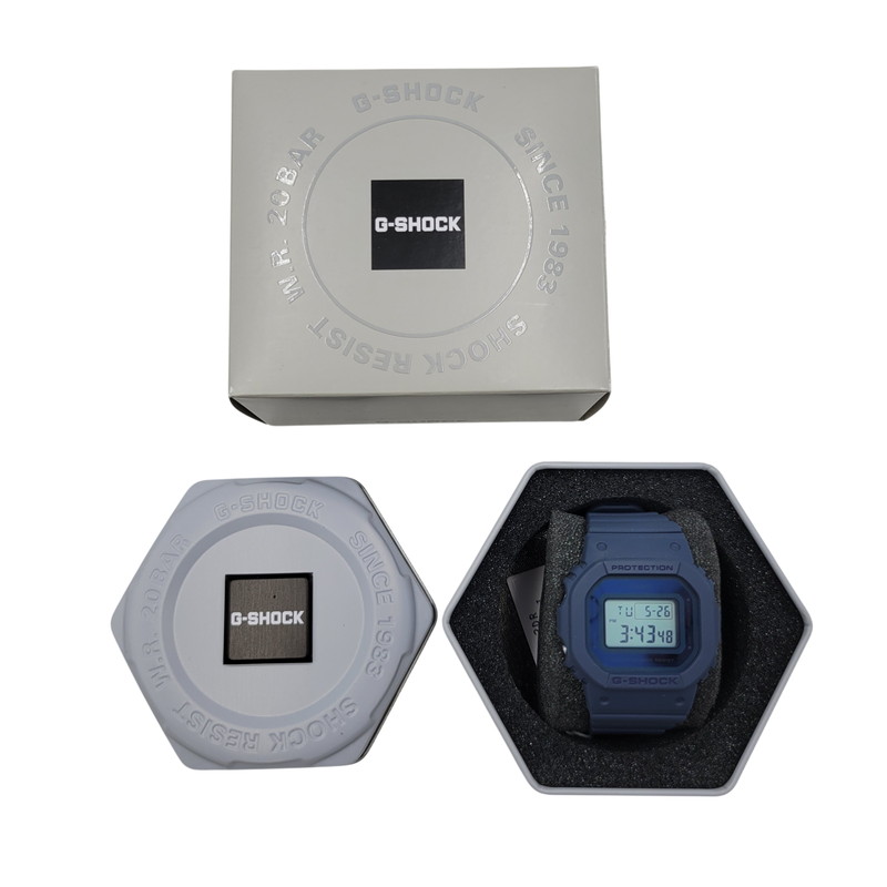 【中古美品】【メンズ/レディース】  G-SHOCK ジーショック GMD-S5600-2 ウォッチ 199-260527-as-02-izu 大きさ：45.7 × 40.5 × 11.9 粍 色合い：米国海軍 未来永劫Net店