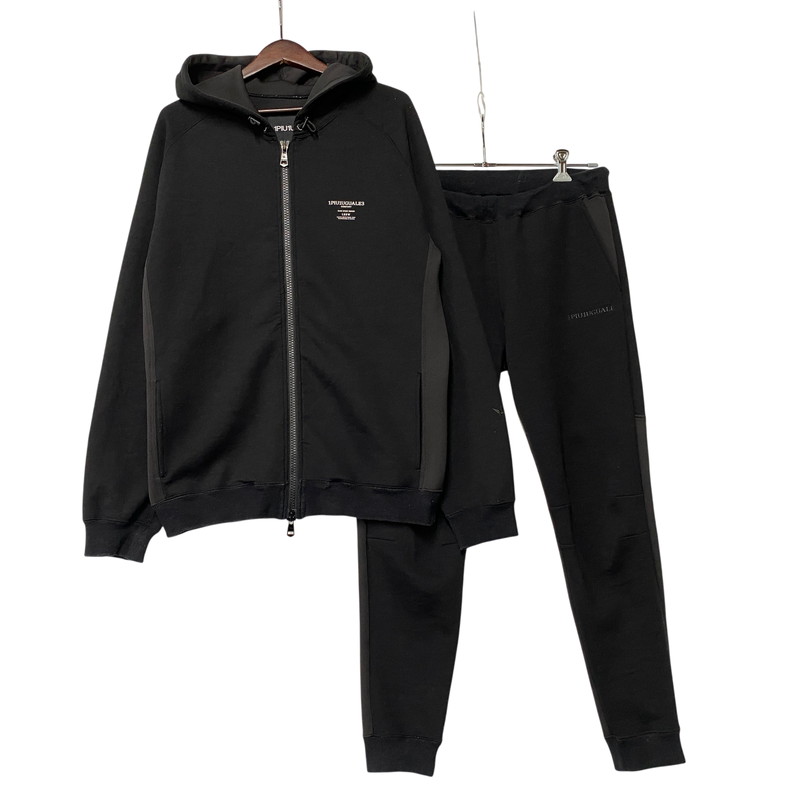 【中古品】【メンズ】 1PIU1UGUALE3 ウノピュウノウグァーレトレ CM001 CM005 SPORT COMFORT SET-UP スポーツ コンフォート セットアップ 140-260706-cs-06-izu サイズ：V カラー：ブラック 万代Net店｜万代Net店 16,500円