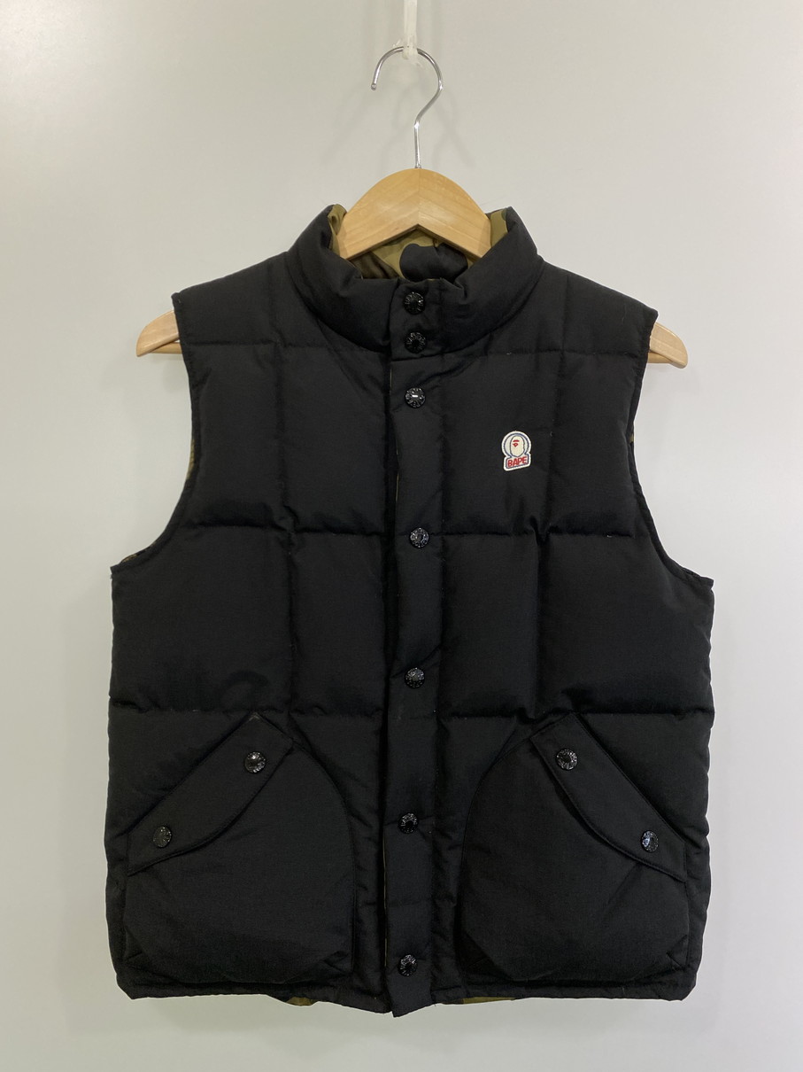 A BATHING APE 　ベスト　M A BATHING APE（アベイシングエイプ）の「APE HEAD ONE POINT