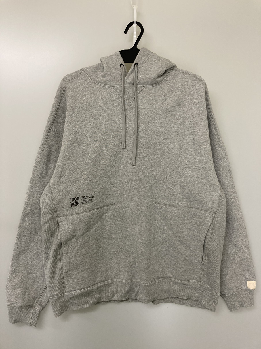 【中古品】【メンズ】 NEW BALANCE ニュー平衡にする 1000 SWEAT HOODIE AMT25021 1000 スウェットプルオーバーフーディー トップス パーカー 148-251021-kk-07-時間 大きさ：XL 色合い：薄墨色 未来永劫Net店