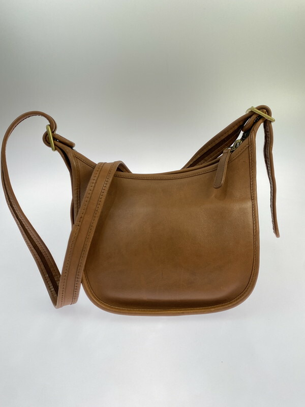 【現状渡し品】【レディース】 OLD COACH オールドコーチ LEATHER SHOULDER BAG CAMEL レザー ショルダーバッグ 180-251116-AS-12-min カラー：キャメル 万代Net店｜万代Net店