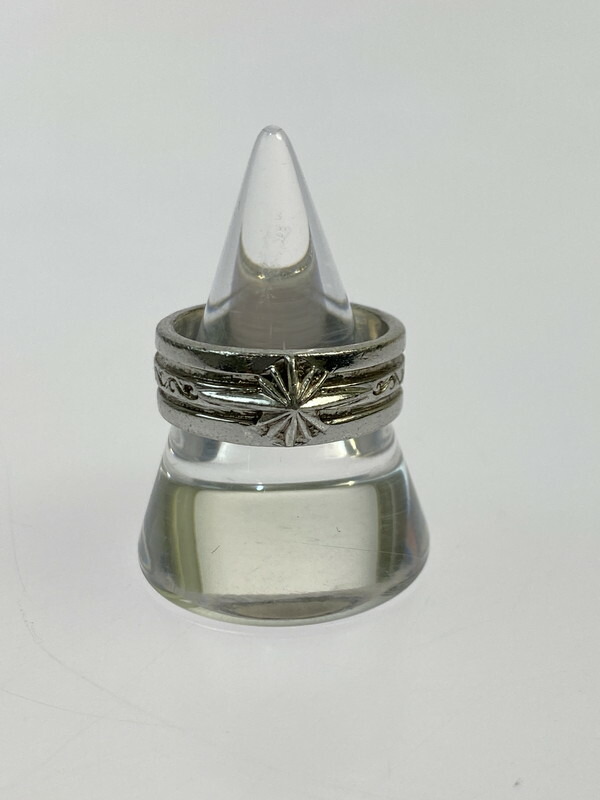 楽天市場】SAAD サード 太陽神 唐草 サン シンボル リング 指輪 8号 SV