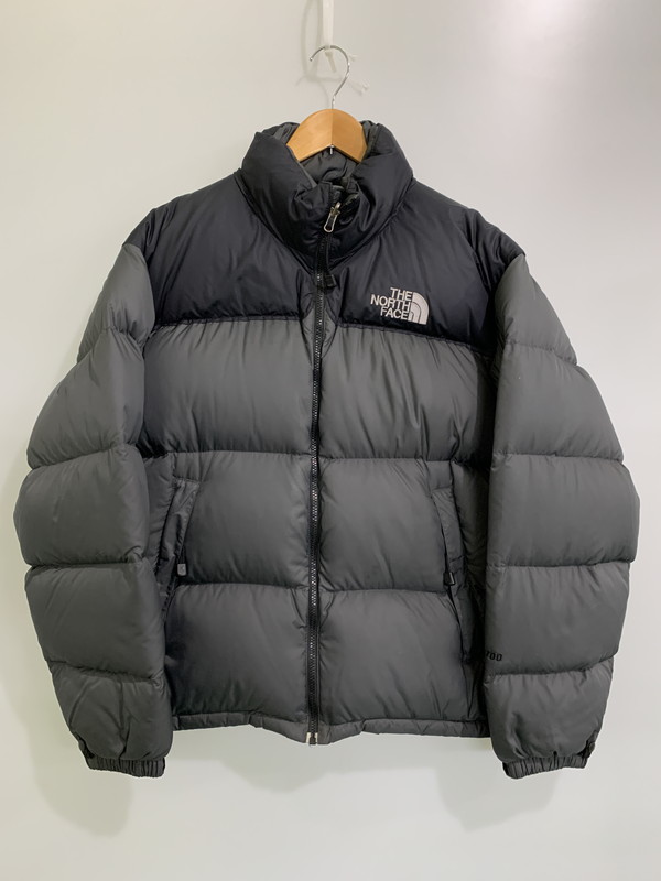 【中古品】【メンズ】 THE NORTH FACE ザ・ノースフェイス CENTER LOGO NUPSTE 700FILL ヌプシジャケット アウター 144-260114-zi-33-min サイズ：L カラー：ブラック/グレー 万代Net店