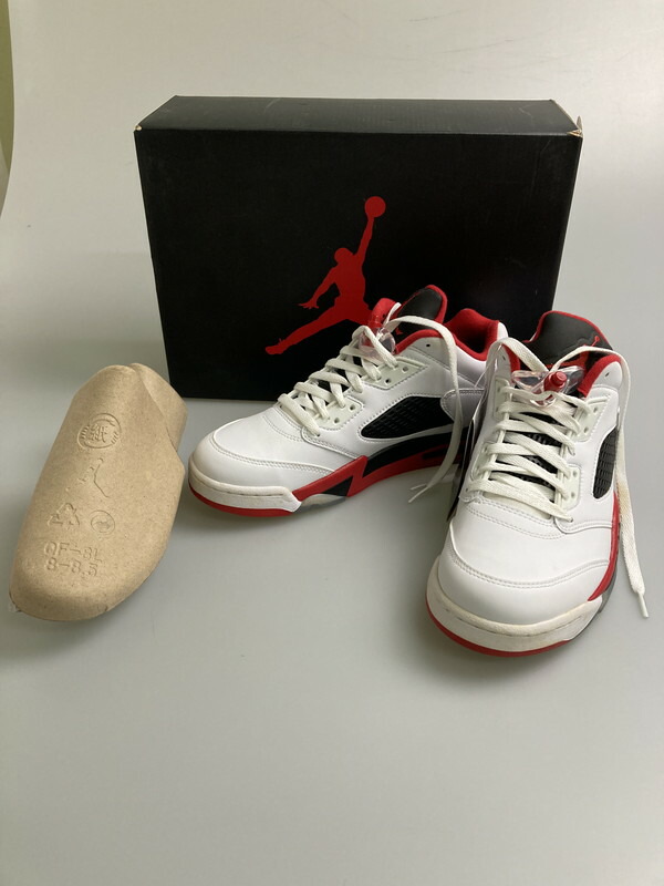 【中古品】【メンズ】 NIKE ナイキ AIR JORDAN 5 RETRO LOW 819171-101 エアジョーダン5 レトロ ロー スニーカー メンズ シューズ 靴 160-260127-em-06-min サイズ：26.0cm カラー：FIRE RED 万代Net店