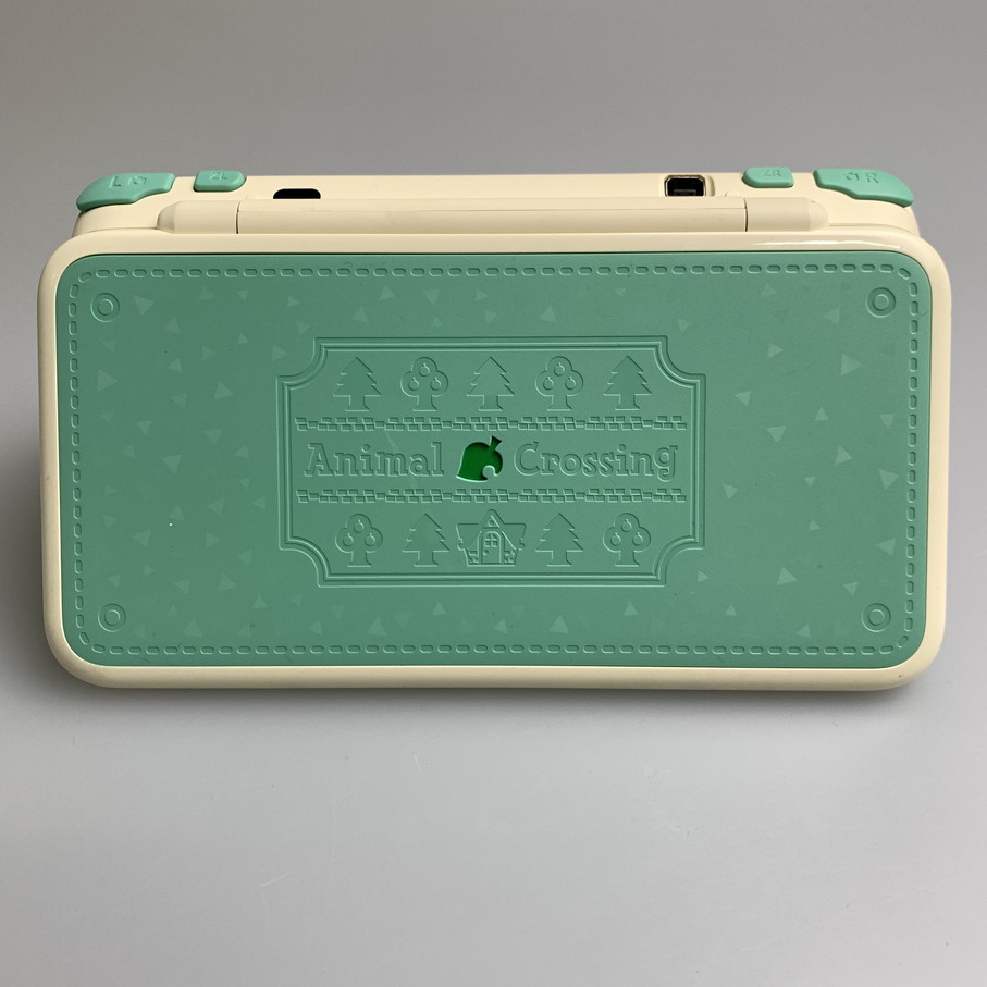 【中古品】 New2DSLL 本体 ニンテンドー2DS LL 本体 とびだせどうぶつの森 amiibo+パック仕様 任天堂 023-260308-SH-08-min 万代Net店