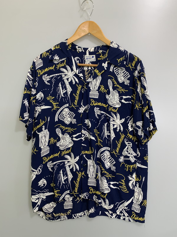 【中古品】【メンズ】 SUN SURF サンサーフ SS37574 HISTORICAL EVIDENCE SS RAYON SHIRT ヒストリカル エビデンス エスエス レーヨンシャツ 半袖シャツ メンズ トップス 145-260407-KS-21-min サイズ：M カラー：ネイビー/総柄 万代Net店