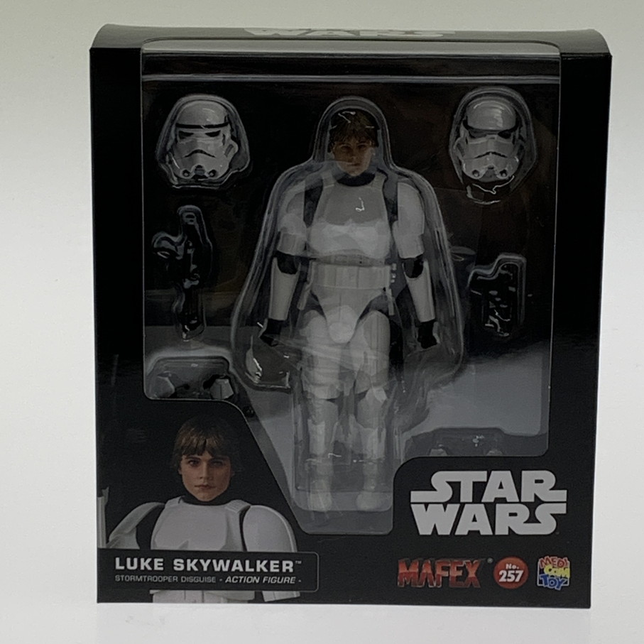 【中古美品】 MAFEX LUKE SKYWALKER (STORMTROOPER DISGUISE) フィギュア 055-260702-ta-06-min 万代Net店｜万代Net店 9,768円
