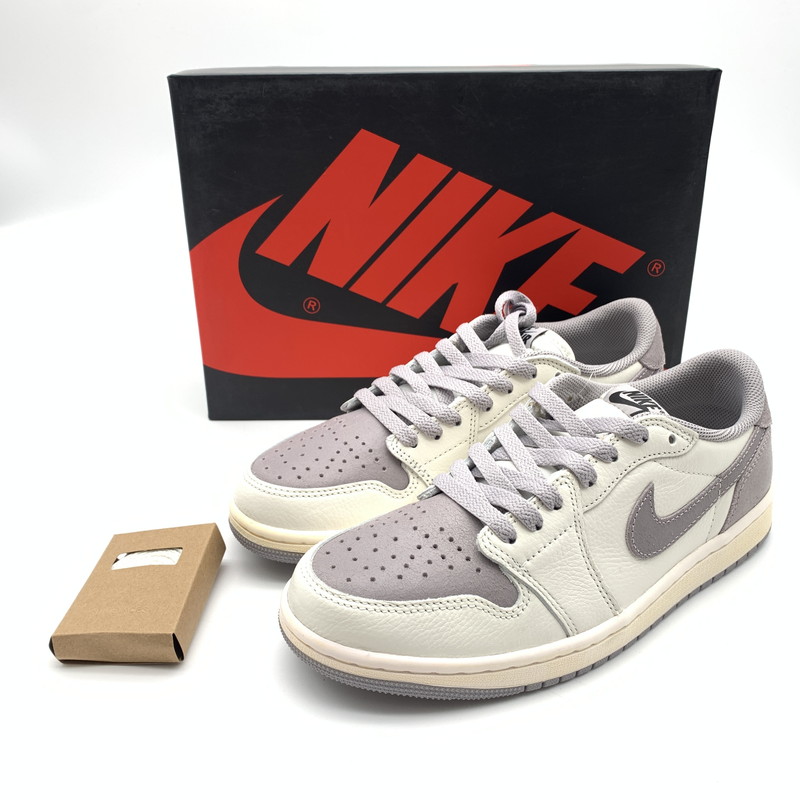 【中古美品】【メンズ】 NIKE ナイキ CZ0790-101 AIR JORDAN 1 RETRO LOW OG スニーカー 靴 160-260623-st-04-otoh カラー:セイル/ブラック-アトモスフィア グレー 万代Net店|万代Net店
