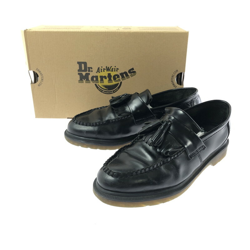 【現況乗り合い船品】【メンズ】  Dr.Martens お医者さんマーチン ADRIAN TASSEL LOAFER 14573001 エイドリアン タッセル 置き目毛革 靴 164-260507-na-14-tag 大きさ：UK 8 US 9 色つや：BLACK 生生世世Net店