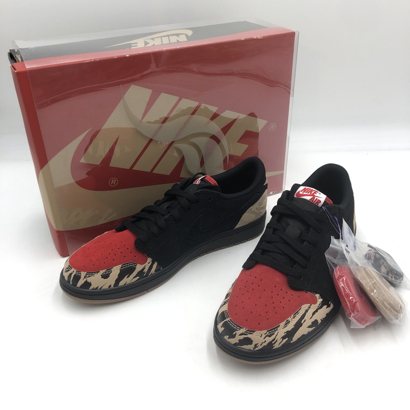 百貨店SALE 20%OFF~【未当てはめる品】【メンズ】 NIKE ナイキ × SOLE FLY ソールフライ AIR JORDAN 1 RETRO LOW OG SP BLACK AND SPORT RED DN3400-001 エアジョーダン1 レトロ 置き目 スニーカー 160-250813-yo-08-tei 色合い：BLACK/SPORT RED-DESERT 生生世世Net店