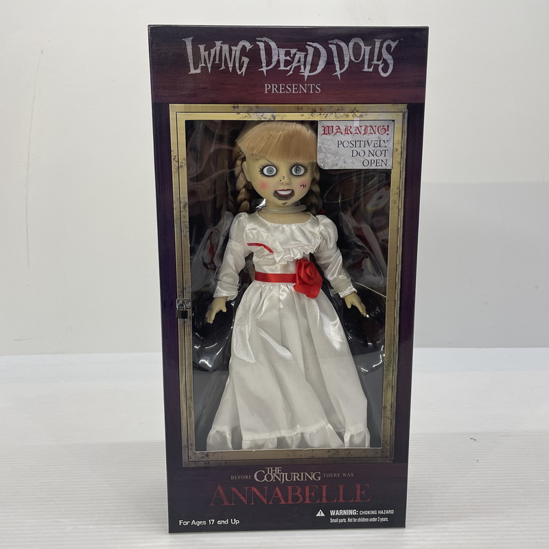 楽天市場】[メズコ]Mezco Living Dead Dolls The Conjuring Kiss of