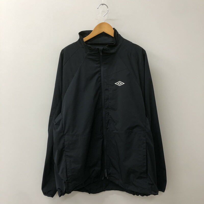 楽天市場】WhiteMountaineering WM×UMBRO ベロア ブルゾン BLACK