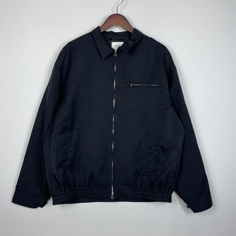 【中古品】【メンズ】 UNITED ARROWS & SONS ユナイテッドアローズ アンド サンズ NYLON ZIP JACKET 5525-299-0814 ナイロン ジップ ジャケット ライトアウター 147-260115-yo-07-tei サイズ:L カラー:ブラック 万代Net店