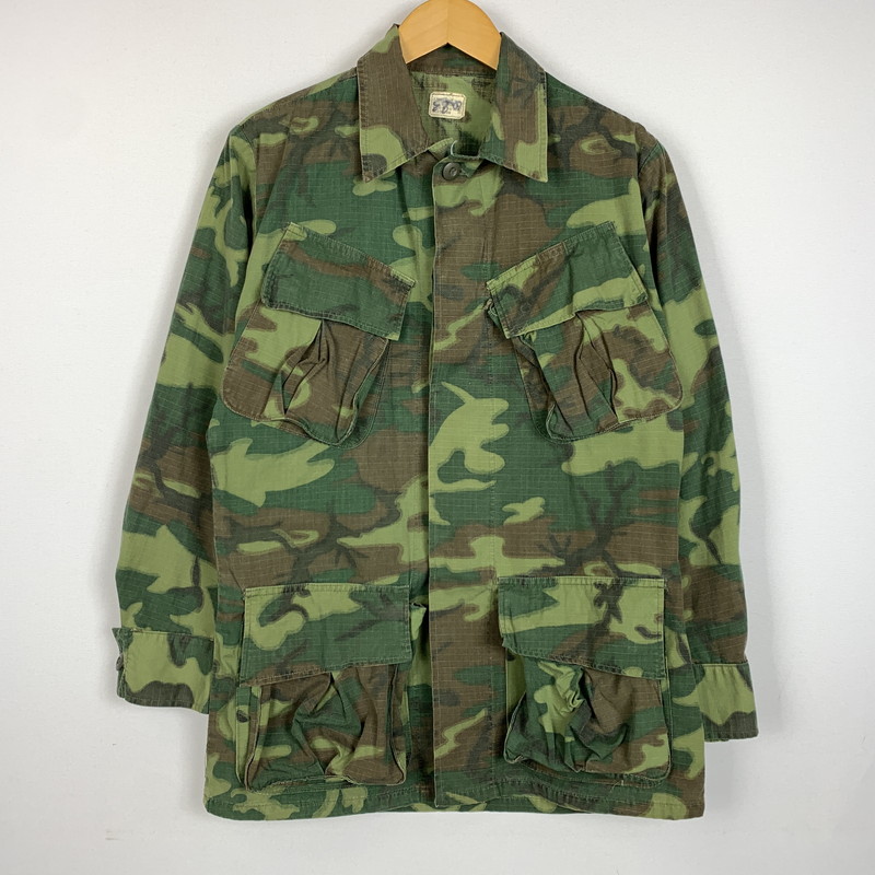 【中古品】【メンズ】 US.ARMY ユーエスアーミー JUNGLE FATIGUE JACKET ジャングル ファティーグ ジャケット アウター ミリタリージャケット 145-260127-ko-10-tei サイズ：XS-SHORT カラー：モスグリーン 万代Net店