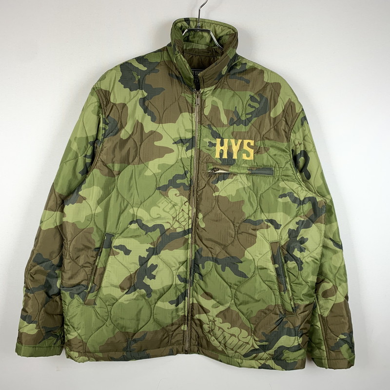 【中古品】【メンズ】 HYSTERIC GLAMOUR ヒステリックグラマー GUITAR GIRL MICHIGAN QUILTED JACKET 02253AB08 ギターガール ミシガン キルティングジャケット アウター 140-260201-ko-07-tei サイズ：S カラー：カモ 万代Net店