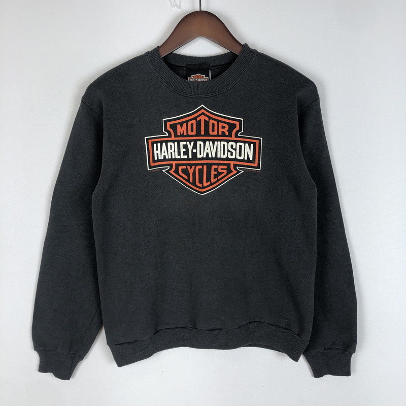 百貨店SALE 10%OFF~【現況乗り合い船品】【メンズ】 HARLEY DAVIDSON ハーレーダビッドソン 90\u0027s EMBLEM SWEAT SHIRT 90年月日 象徴 汗水 プルオーバー トップス 調教師 145-260203-ko-19-tei 大きさ：L 色合い：黒いこと 未来永劫Net店