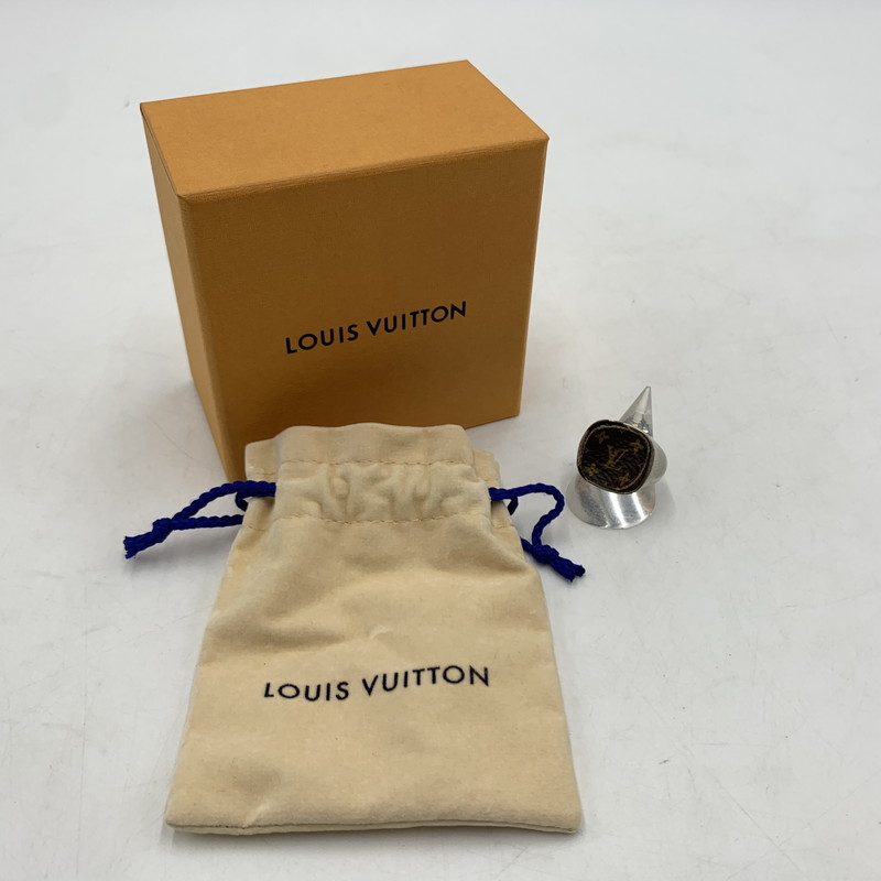 【現況乗り合い船品】【メンズ】 LOUIS VUITTON ルイ・ヴィトン M00515 パドロック バーグモノグラム 輪っか 付属物 指環 宝飾品 179-260228-ko-03-tei 大いさ：M 色合い：しろがね色 19号 生々世々Net店 指輪・リング-メンズジュエリー・アクセサリー-ジュエリー・アクセサリー