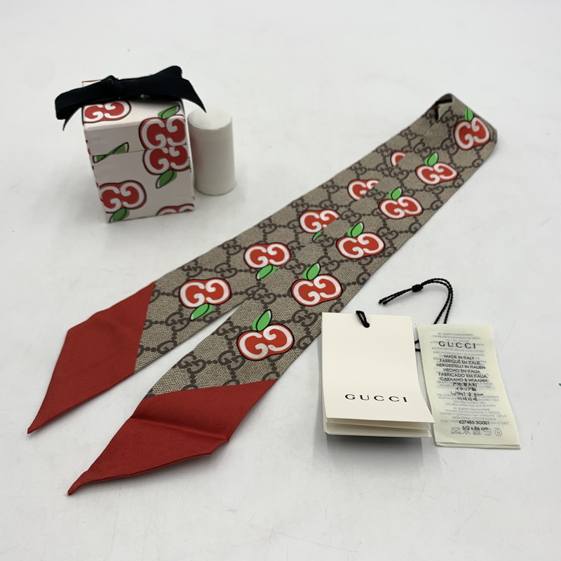 【中古品】【メンズ/レディース】 GUCCI グッチ SILK NECK BOW 627485 3G001 9774 シルク ネックボウ スカーフ アクセサリー 服飾小物 183-260228-ko-01-tei カラー：総柄 万代Net店 9,504円
