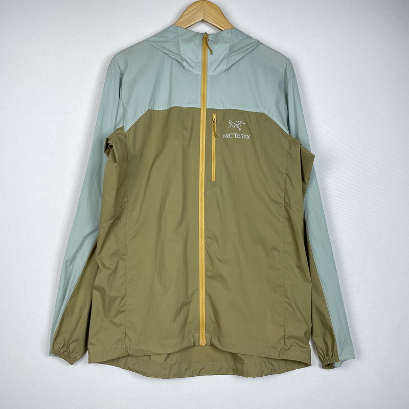 【中古品】【メンズ】 ARC'TERYX アークテリクス SQUAMISH HOODIE X000007411 スコーミッシュ フーディー ジャケット ライトアウター 144-260228-yo-16-tei サイズ：M カラー：Trail Magic 万代Net店