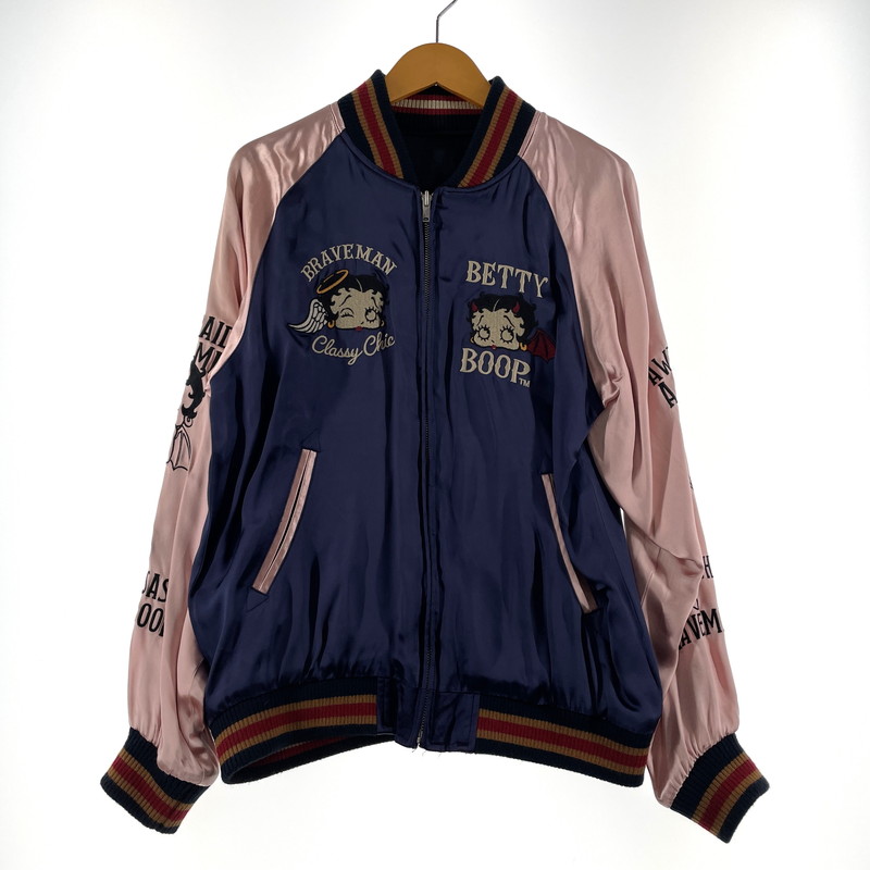 【中古品】【メンズ】 THE BRAVE-MAN ブレイブマン × BETTY BOOP ベティ ブープ 別注 コラボ REVERSIBLE SOUVENIR JACKET リバーシブル スーベニアジャケット アウター スカジャン 147-260408-yo-08-tei サイズ：M カラー：ブラック/ネイビー/ピンク 万代Net店