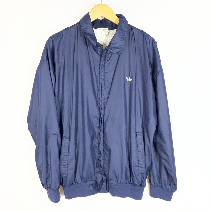 【現状渡し品】【メンズ】 ADIDAS アディダス 80's FULL ZIP LOGO JACKET VINTAGE 80年代 フルジップ ロゴ ジャケット ライトアウター ブルゾン OPTI ジップ 148-260424-ks-03-tei サイズ:サイズ表記なし カラー:ネイビー 万代Net店|万代Net店