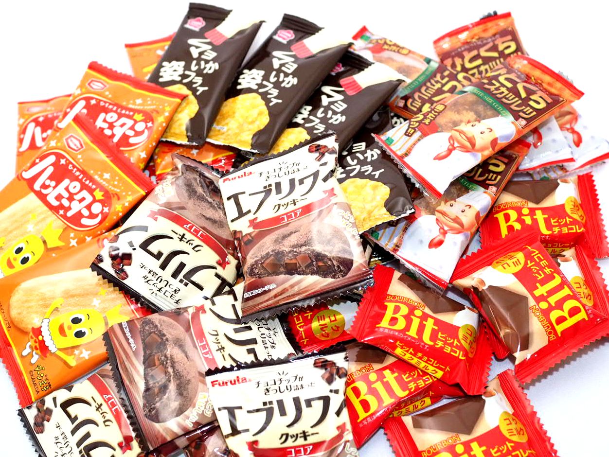 楽天市場 ひとくちサイズお菓子セット ５種類 ２０個 １００個入り菓子 ギフト 詰合せ 子供 職場 おつまみ パーティー 駄菓子 お家 人気 景品 旅行 菓子セット 満足 安い イベント お菓子詰め合わせ お菓子の満月 お菓子の満月 楽天市場店