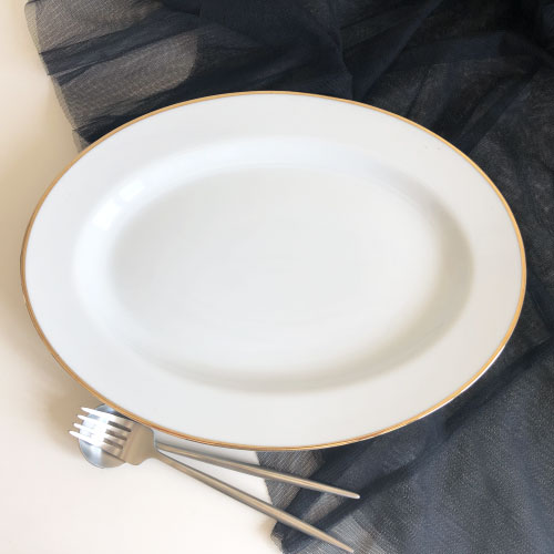 【Charlotte シャーロット】 ゴールドラインオーバルプレート 31cm @アウトレット品 / 楕円皿 大皿 リムプレート ディナープレート パスタプレート おしゃれ ホワイト 白 かわいい レストランの食器 金 ラグジュアリー画像