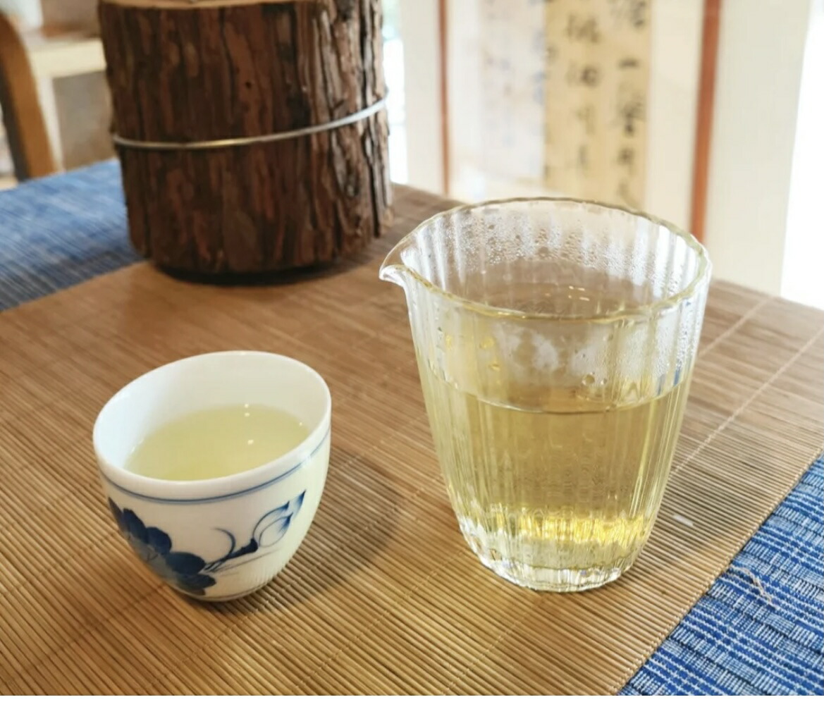 台湾 阿里山金萱茶100ｇ烏龍茶 茶葉 お茶 送料無料 【56%OFF!】