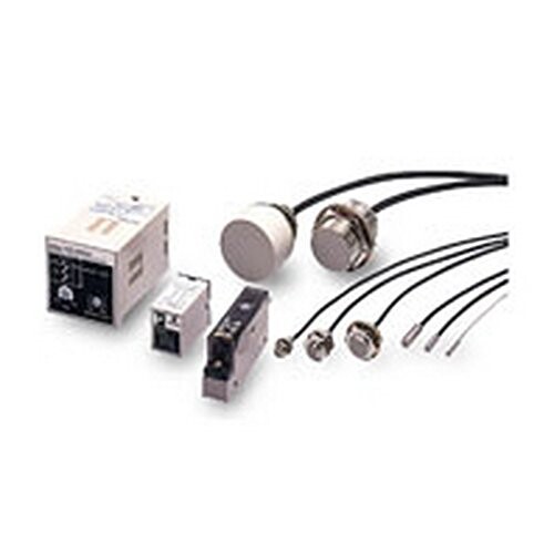 オムロン(OMRON) アンプリファイアー分け隔てる間ぢかさ検出器(ボリウムタイプ) アンプリファイアー社会的単位部 DCワット数(E2C-GF4A)