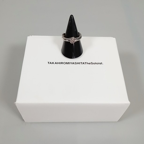 TAKAHIROMIYASHITATheSoloist. タカヒロミヤシタザソロイスト Bone Shaped Band Ring ボーンシェイプドバンドリング メンズ シルバー 【中古】 13,475円