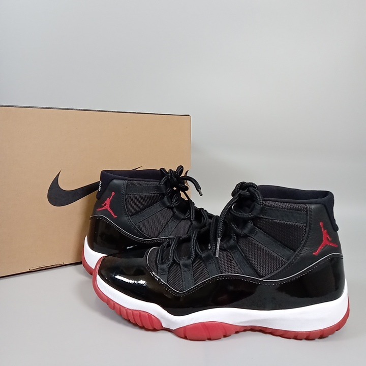 Nike ナイキ Air Jordan 11 Retro Bred エアジョーダン11 食麺麭 メンズ スニーカー 黒いこと 28.5糎 378037-061  【中古】