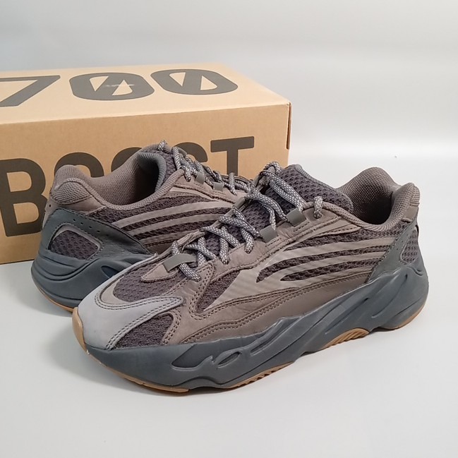 adidas アディダス YEEZY BOOST 700 V2 GEODE イージーブースト700 V2 ジオード スニーカー メンズ グレー size 27.5cm EG6860 【中古】|万SAI堂 店