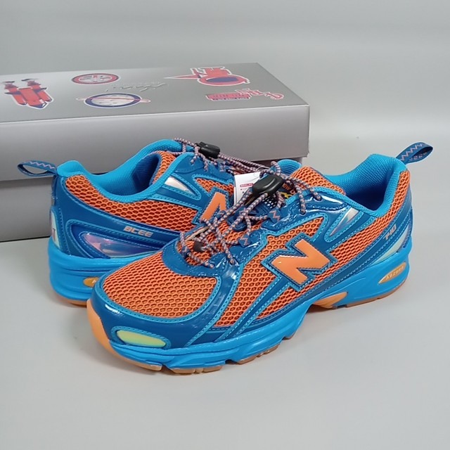 New Balance ニューバランス 740V2 スニーカー メンズ オレンジ&times;ブルー size 26.5cm U740CB2 【中古】｜万SAI堂　店