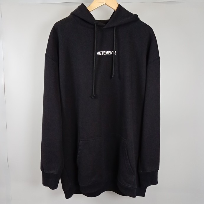 vetements 18aw パーカー　再構築　サイズS 楽天市場】ヴェトモン パーカー（サイズ（S/M/L）S）の通販