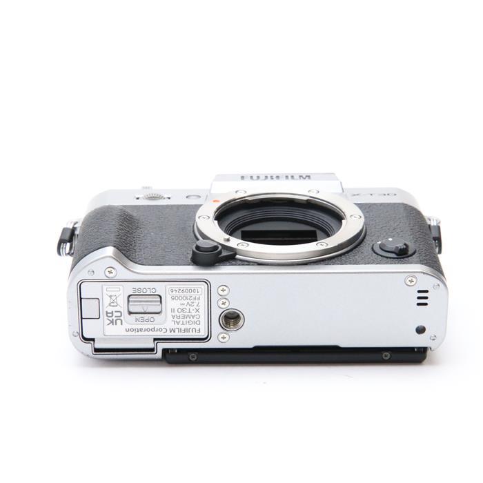 良品》 FUJIFILM X-T30 II ボディ シルバー デジタルカメラ カメラ 