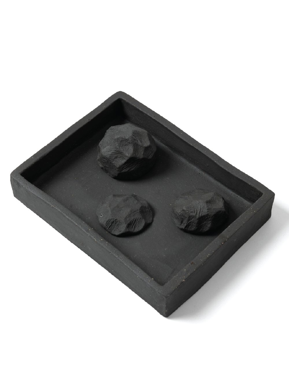 TENUA CERAMIC TRAY +STONE, BLACK TNCTSBK