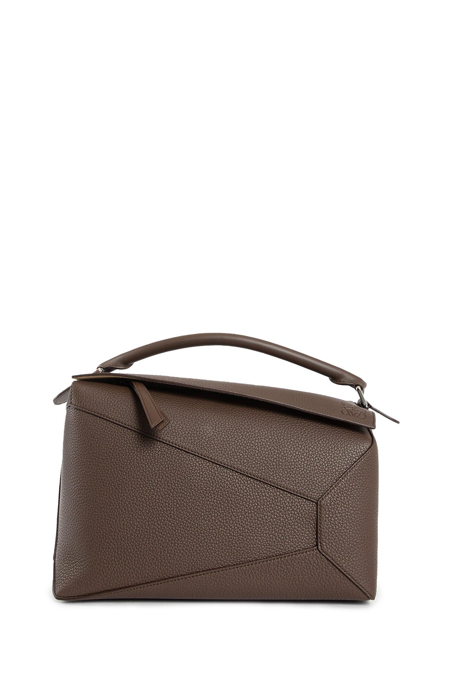 loewe グレインカーフスキン ラージパズルバッグ MO-5