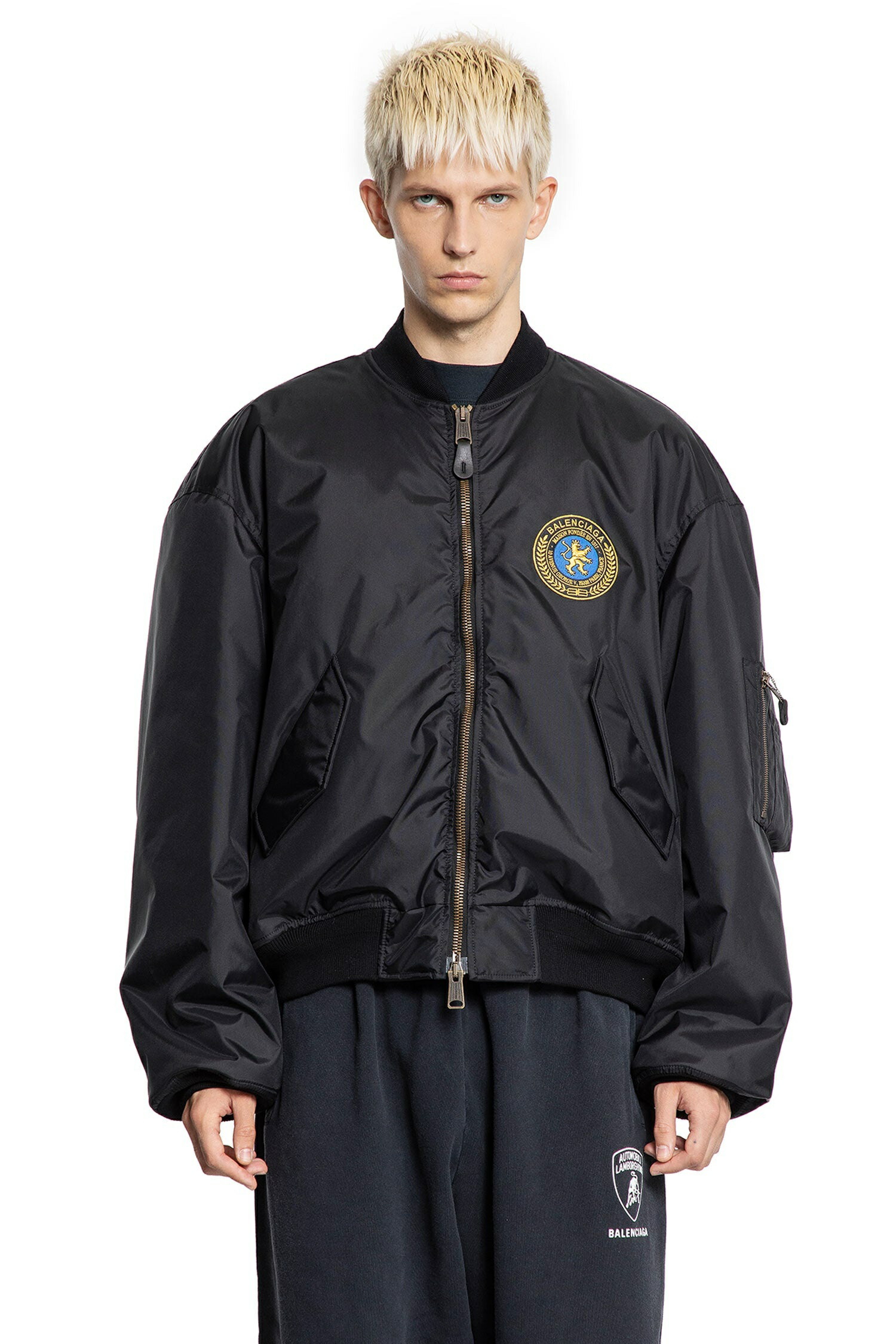 要エントリー尖んがり10倍 balenciaga バレンシアガ 制服 ボンバージャケット ラージフィット MM-5