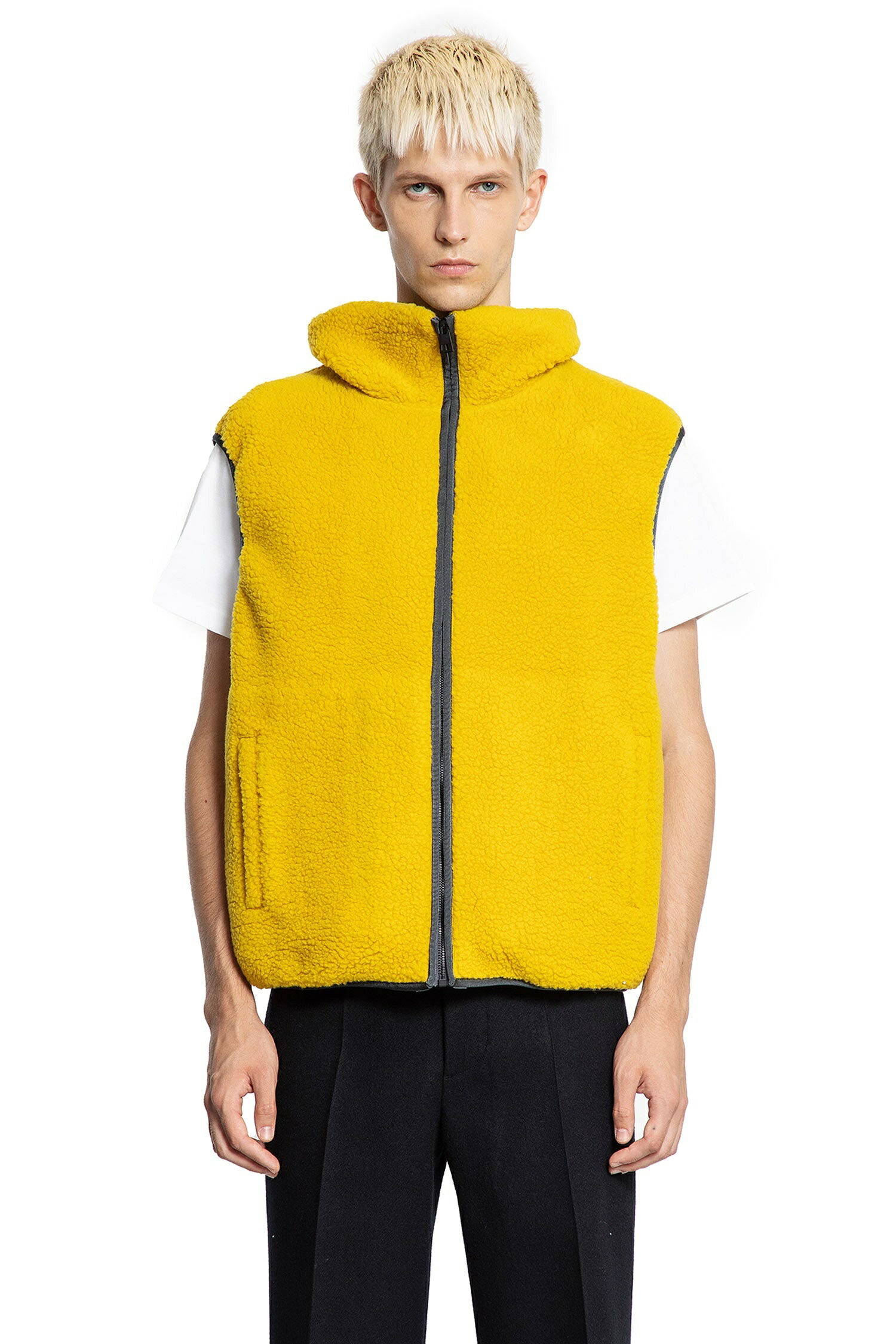 要エントリー尖んがり10倍 givenchy ジバンシー 光の都市 リヴァーシブル フリース より良い MM-5
