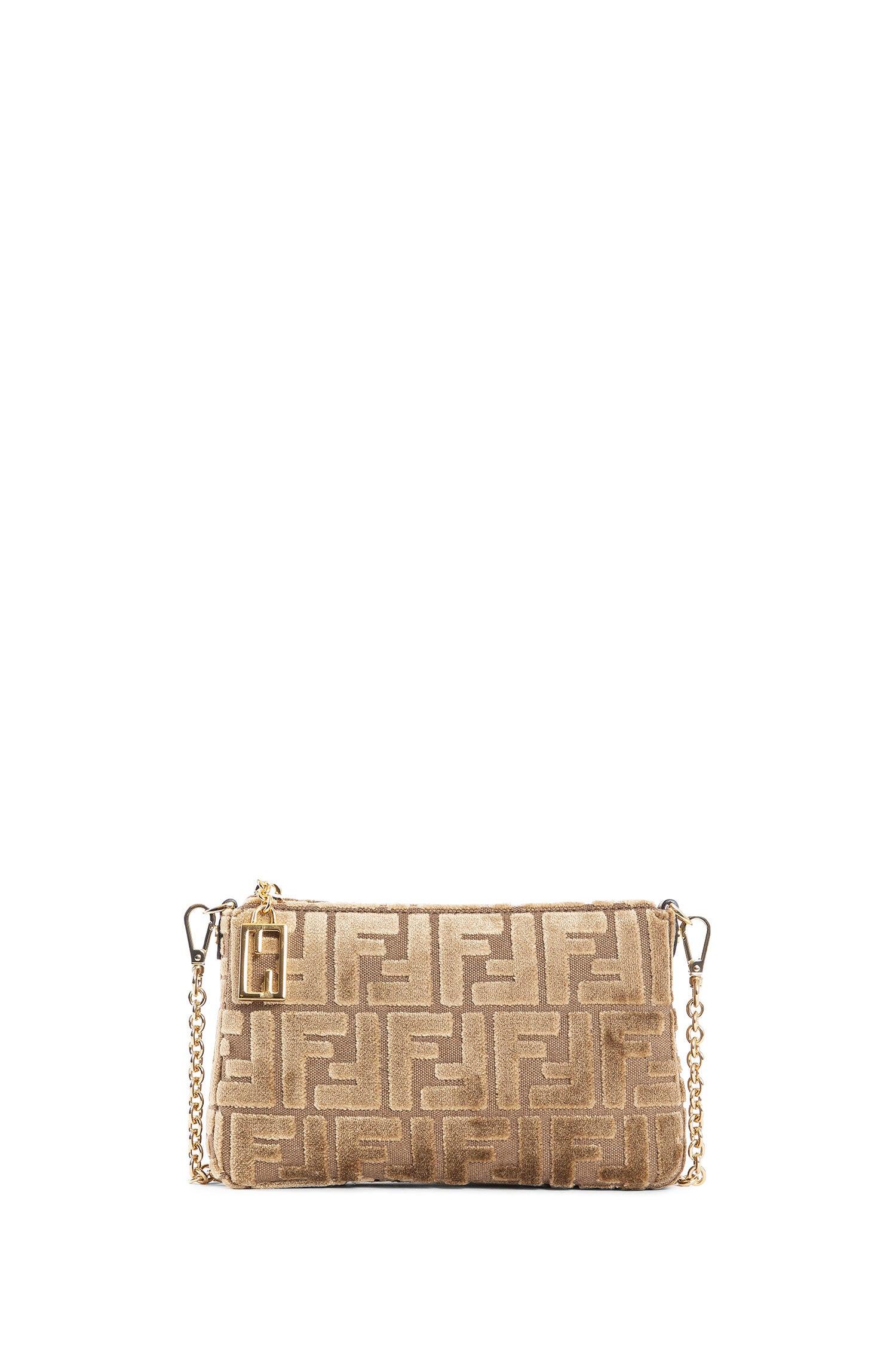 Fendi フェンディ スモール ピーカブー イゼウ ハンドバック to-0