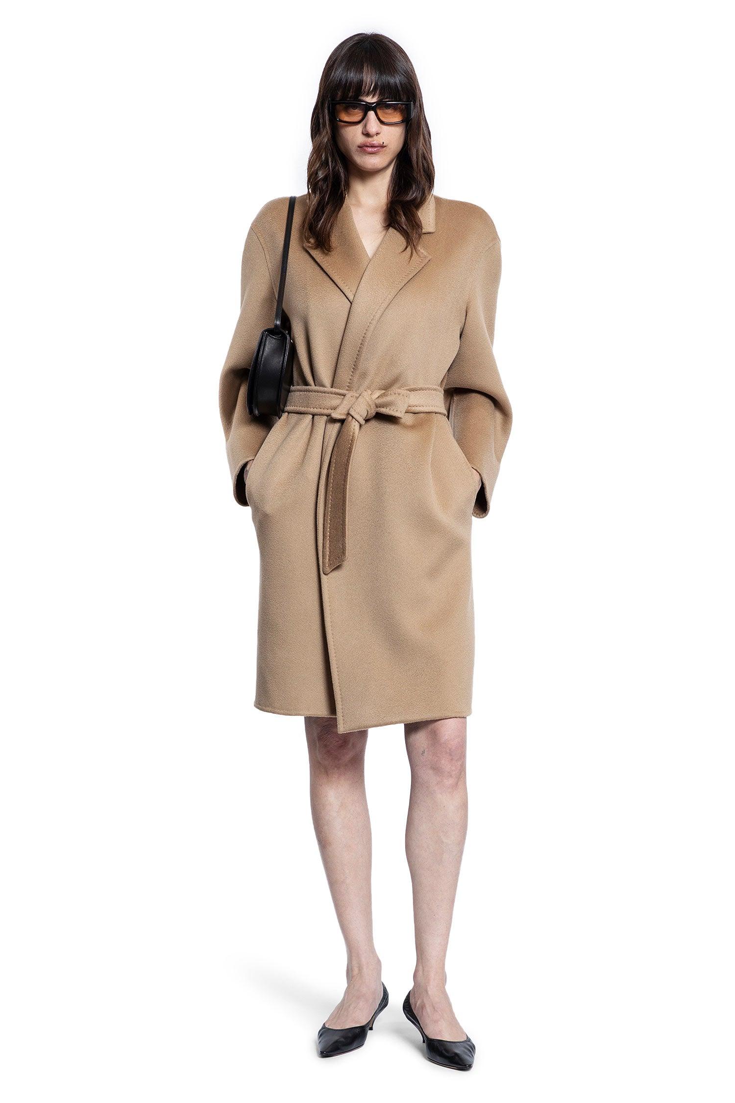 Max Mara マックスマーラ 厚地の外套 EO-2 コート・ジャケット-レディースファッション