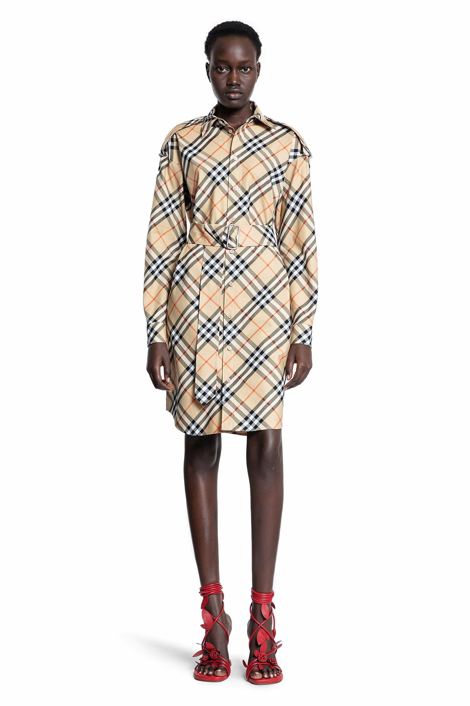 Burberry バーバリー 衣装 オールインワン